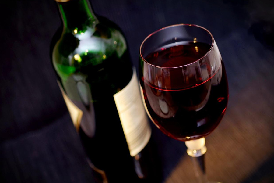 Top 4 Sauternes Wines for Prestigious Celebration