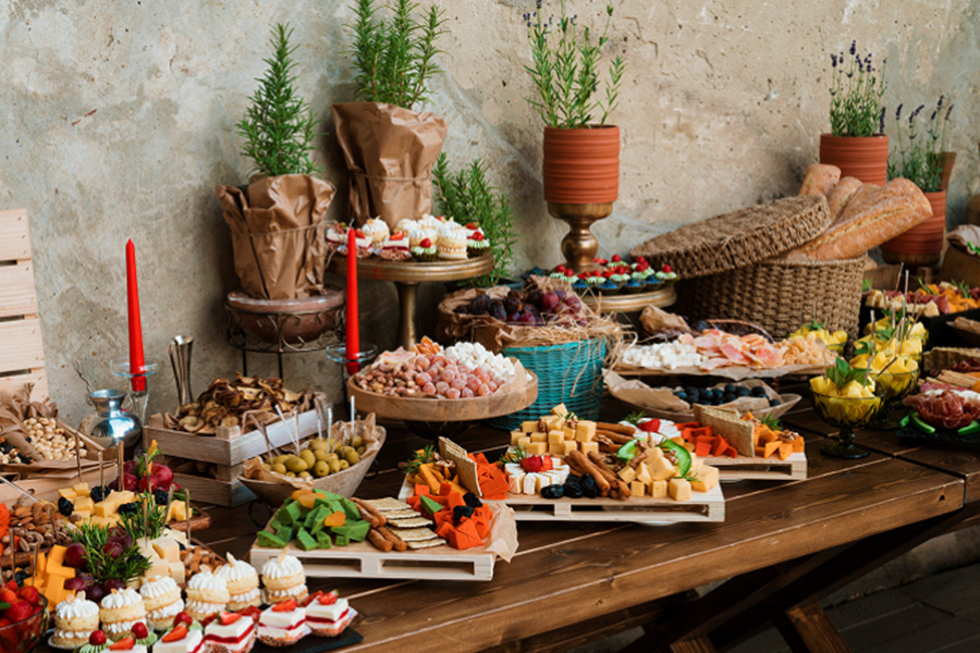 Do Garnishes Really Matter in Party Food
