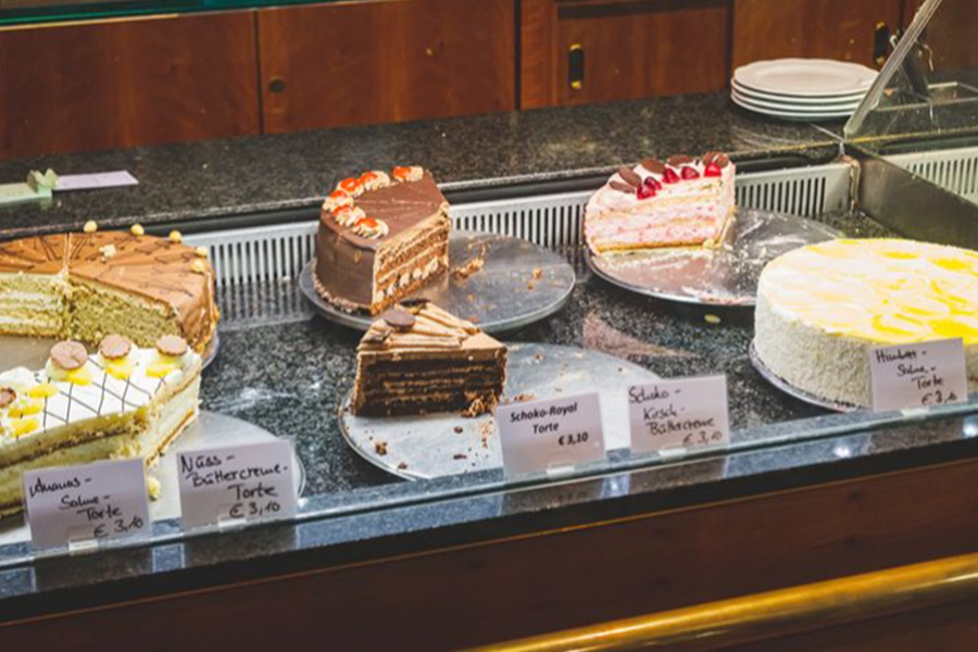 Debunking 5 Common Myths Around Chocolate Cakes in Singapore